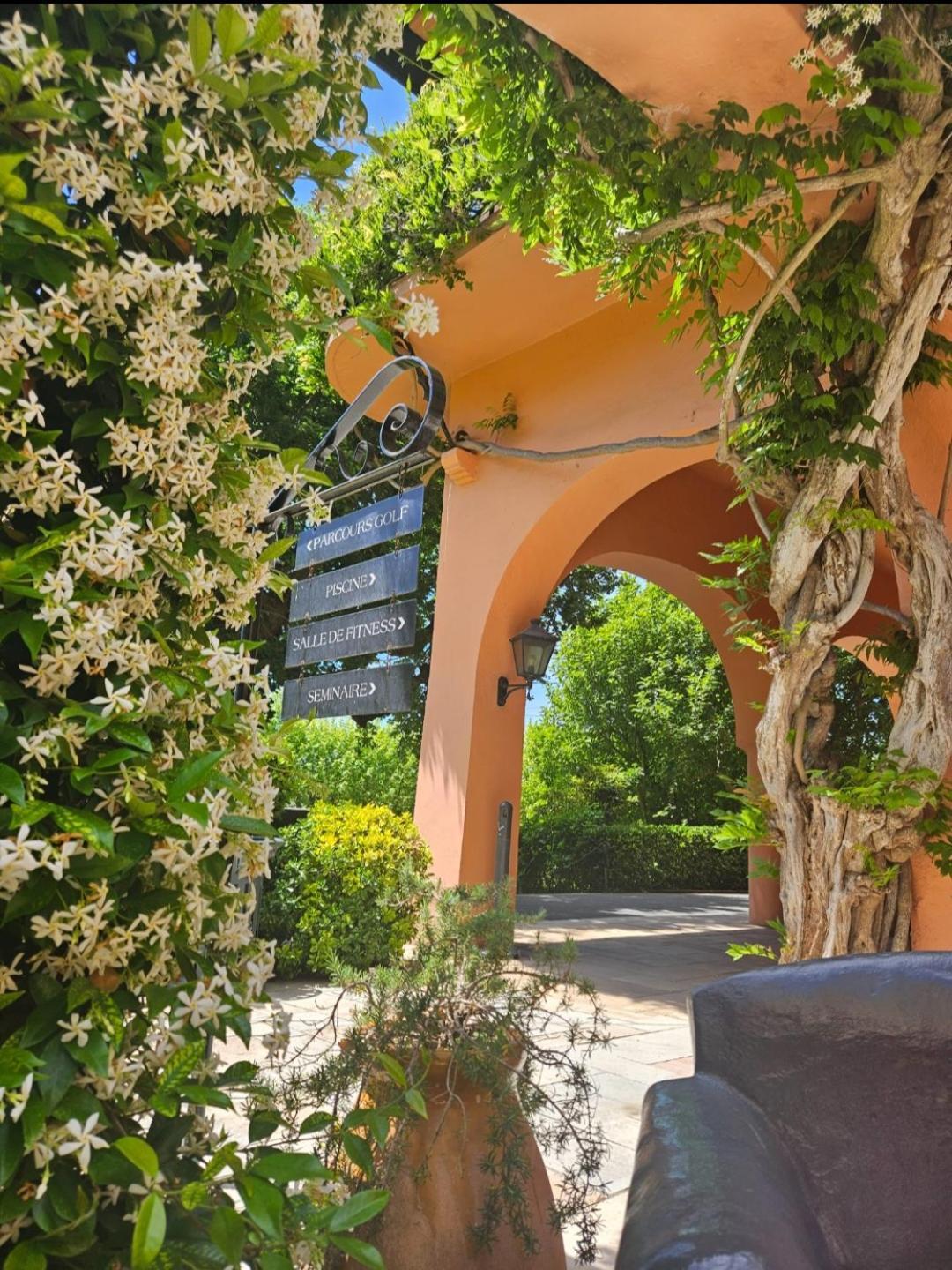 Hotel Chantaco Golf & Wellness سان جان دو لوز المظهر الخارجي الصورة